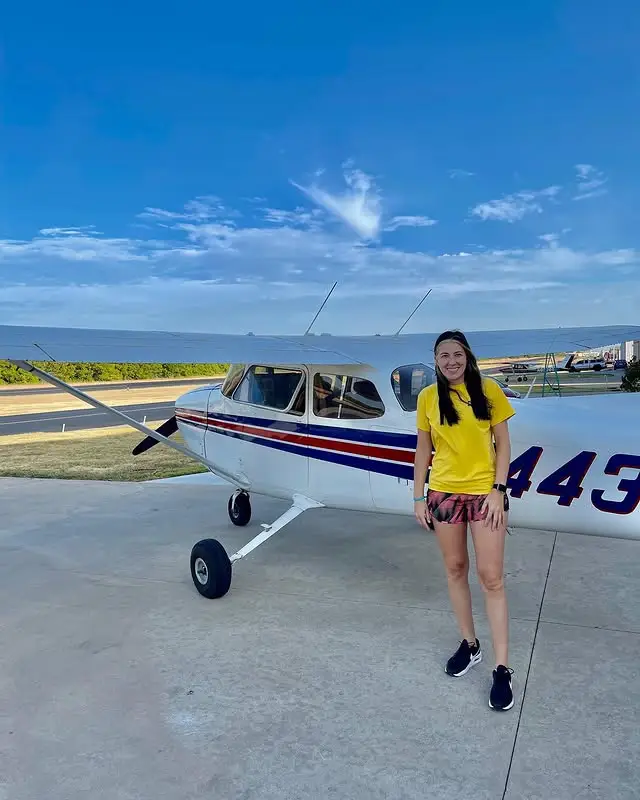 female student pilot earning private pilot license in texas